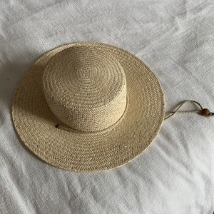 Lack of Color Wanderer Boater off white straw size Small 55cm